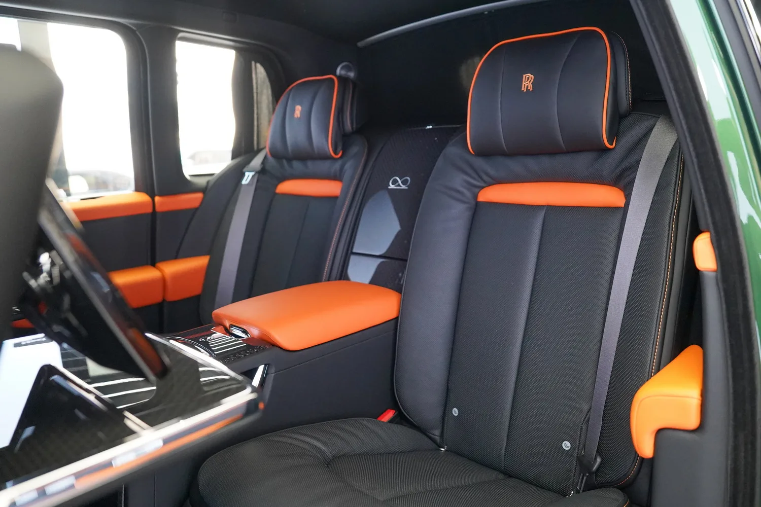 2025 Rolls-Royce Cullinan Series II Black Badge, 9/19