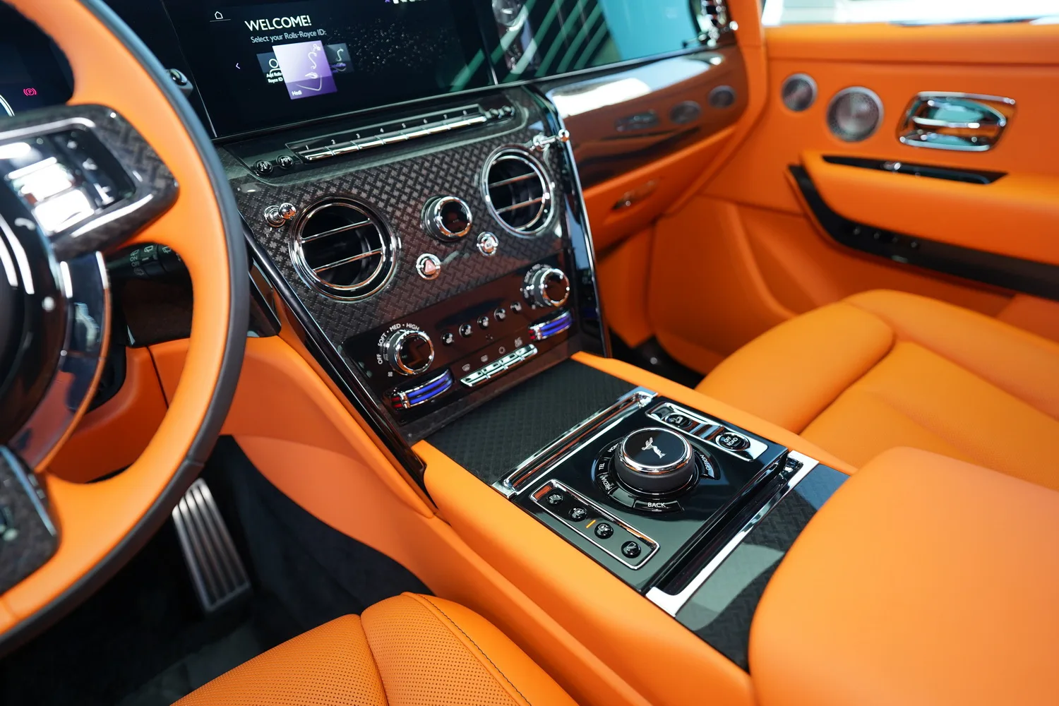 2025 Rolls-Royce Cullinan Series II Black Badge, 11/20