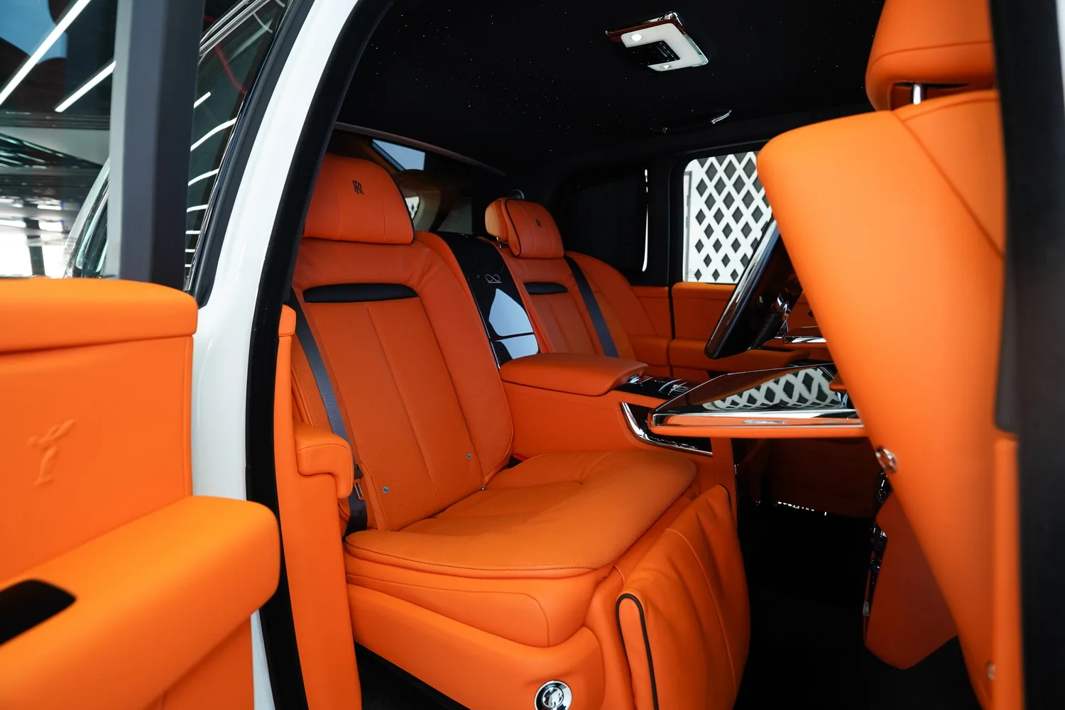 2025 Rolls-Royce Cullinan Series II Black Badge, 15/20