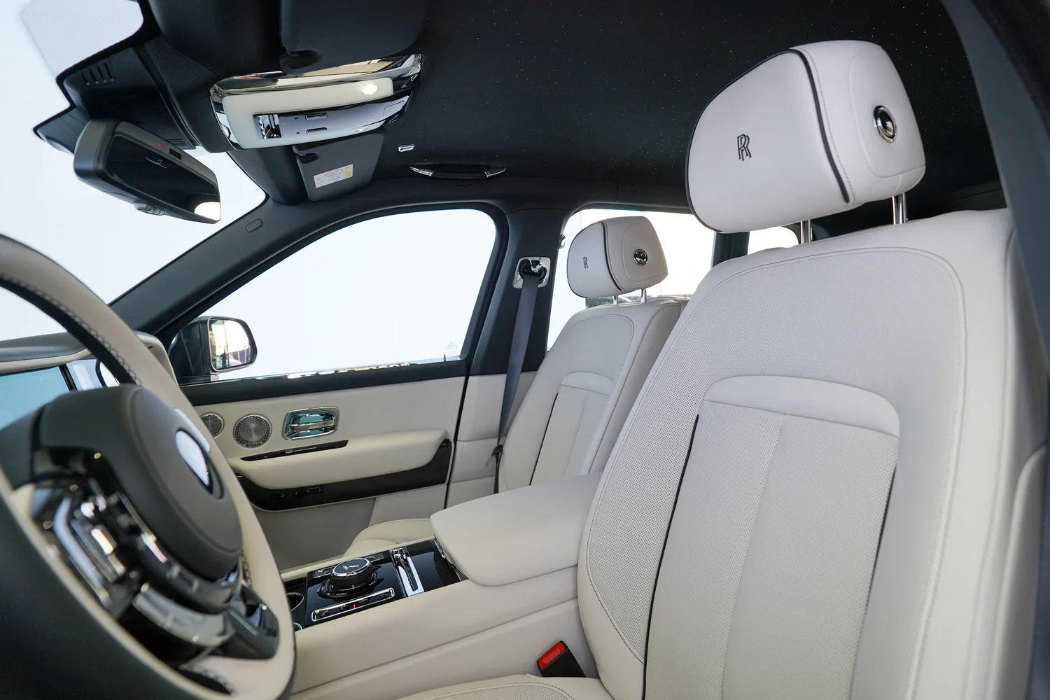2025 Rolls-Royce Cullinan Series II Black Badge, 5/17
