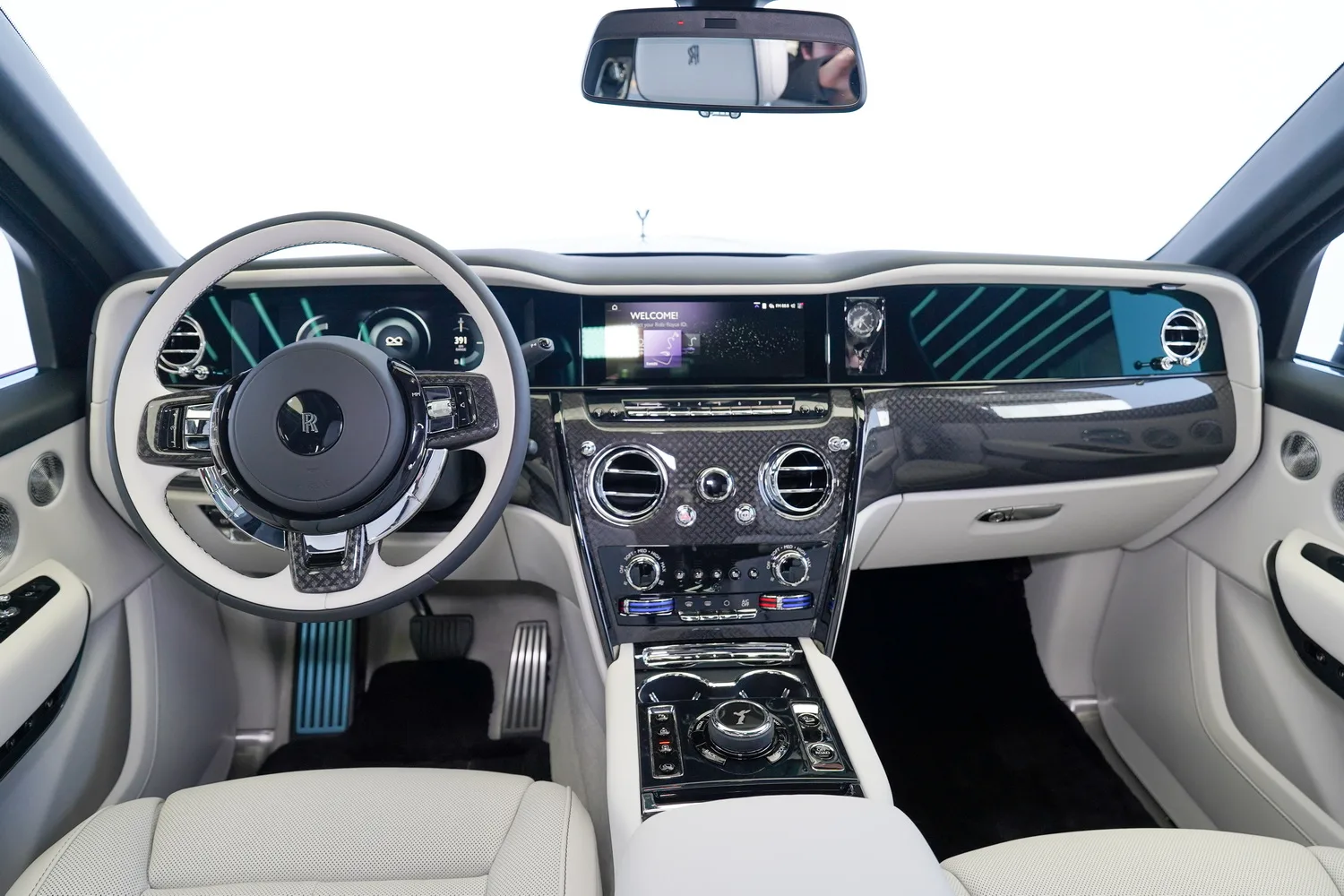 2025 Rolls-Royce Cullinan Series II Black Badge, 7/17