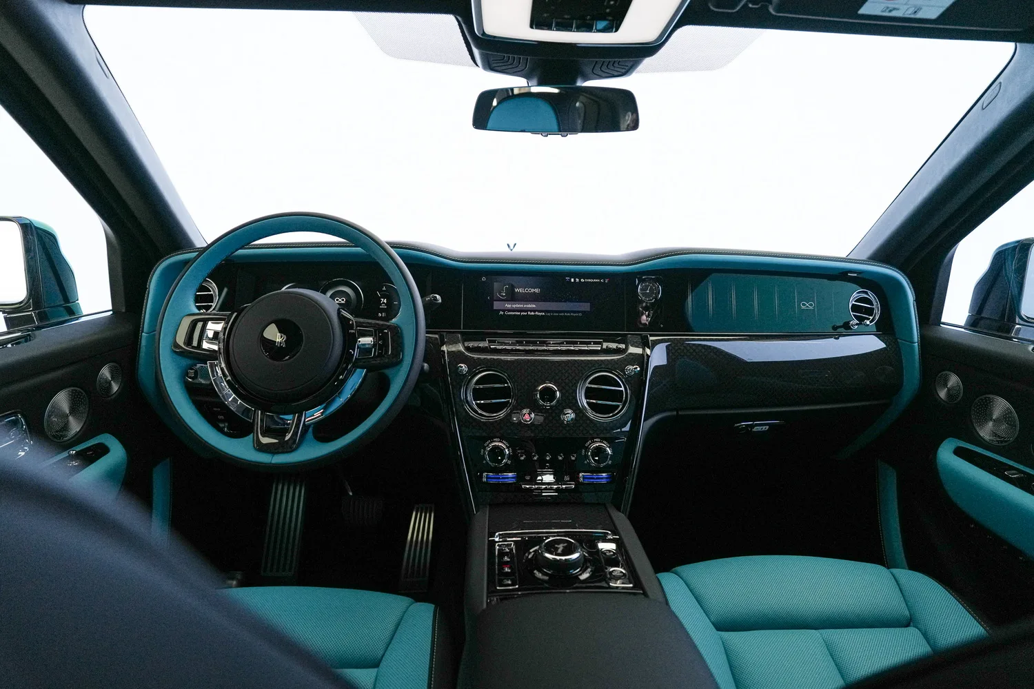 2025 Rolls-Royce Cullinan Series II Black Badge, 9/18