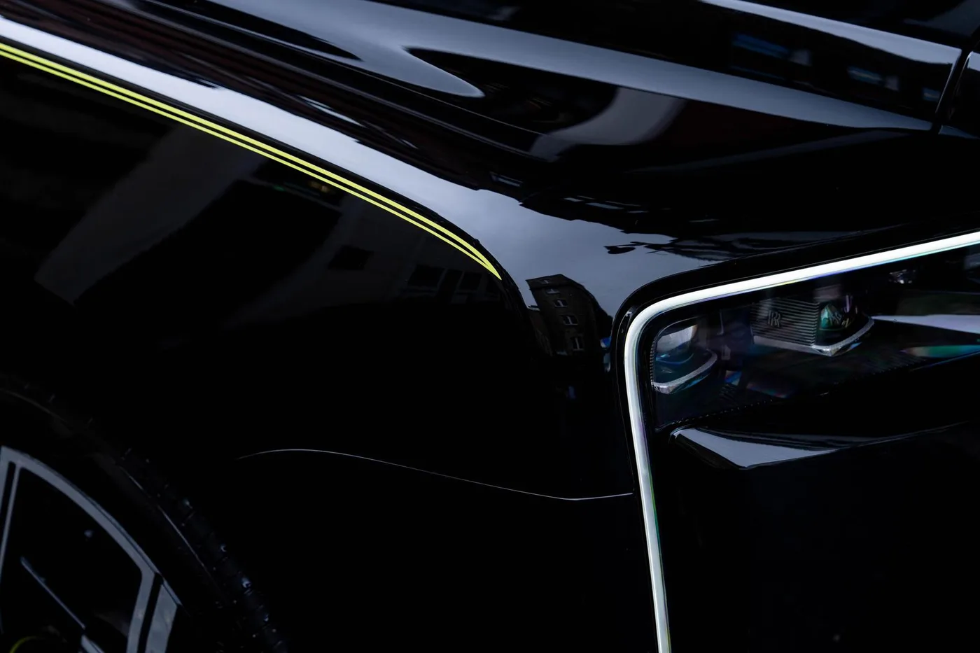 2025 Rolls-Royce Cullinan Black Badge angeboten von einer Vertragshändlergruppe in London, Vereinigtes Königreich, Foto 23 von 25