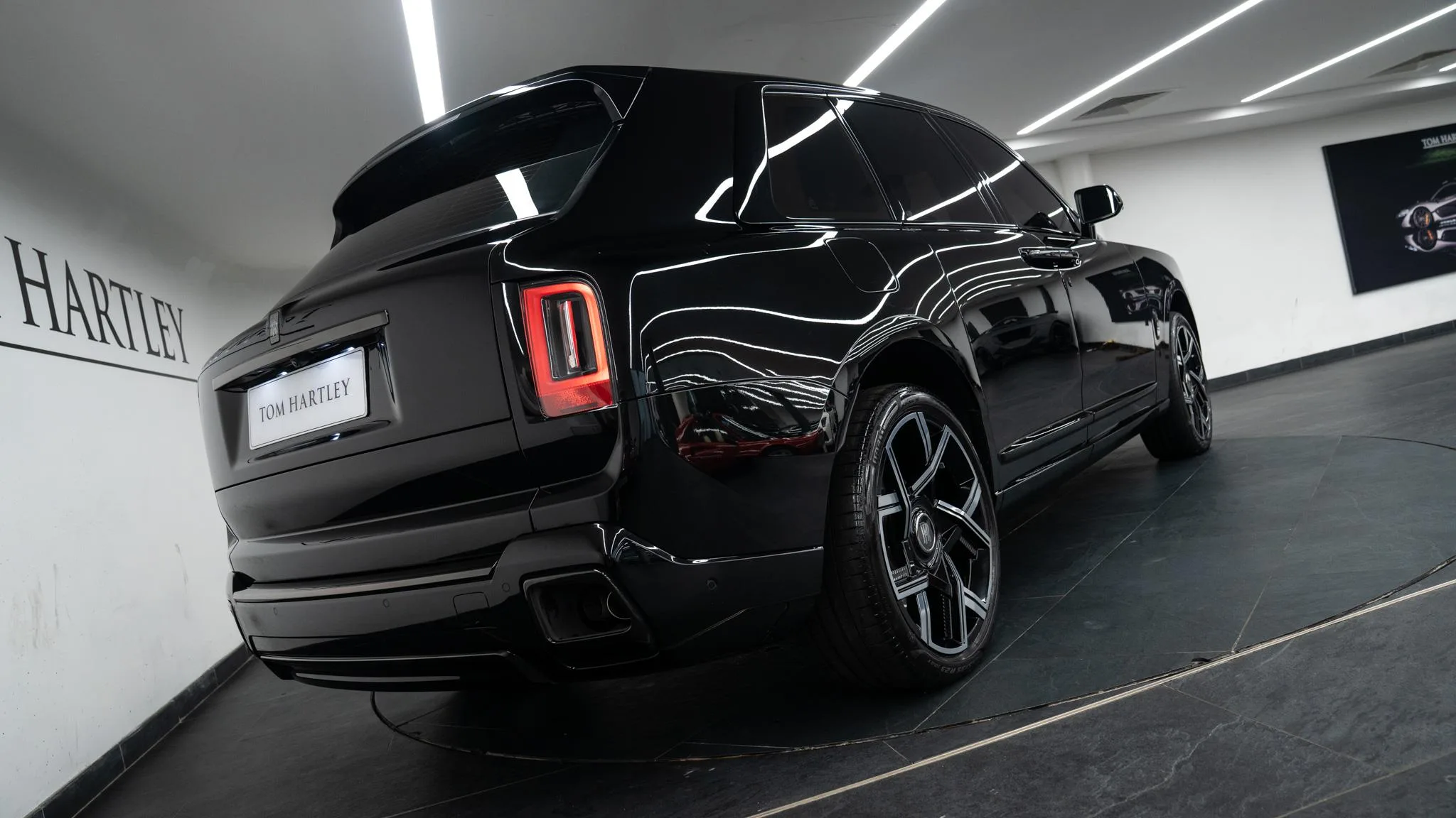 2025 Rolls-Royce Cullinan Series II Black Badge, 16/30
