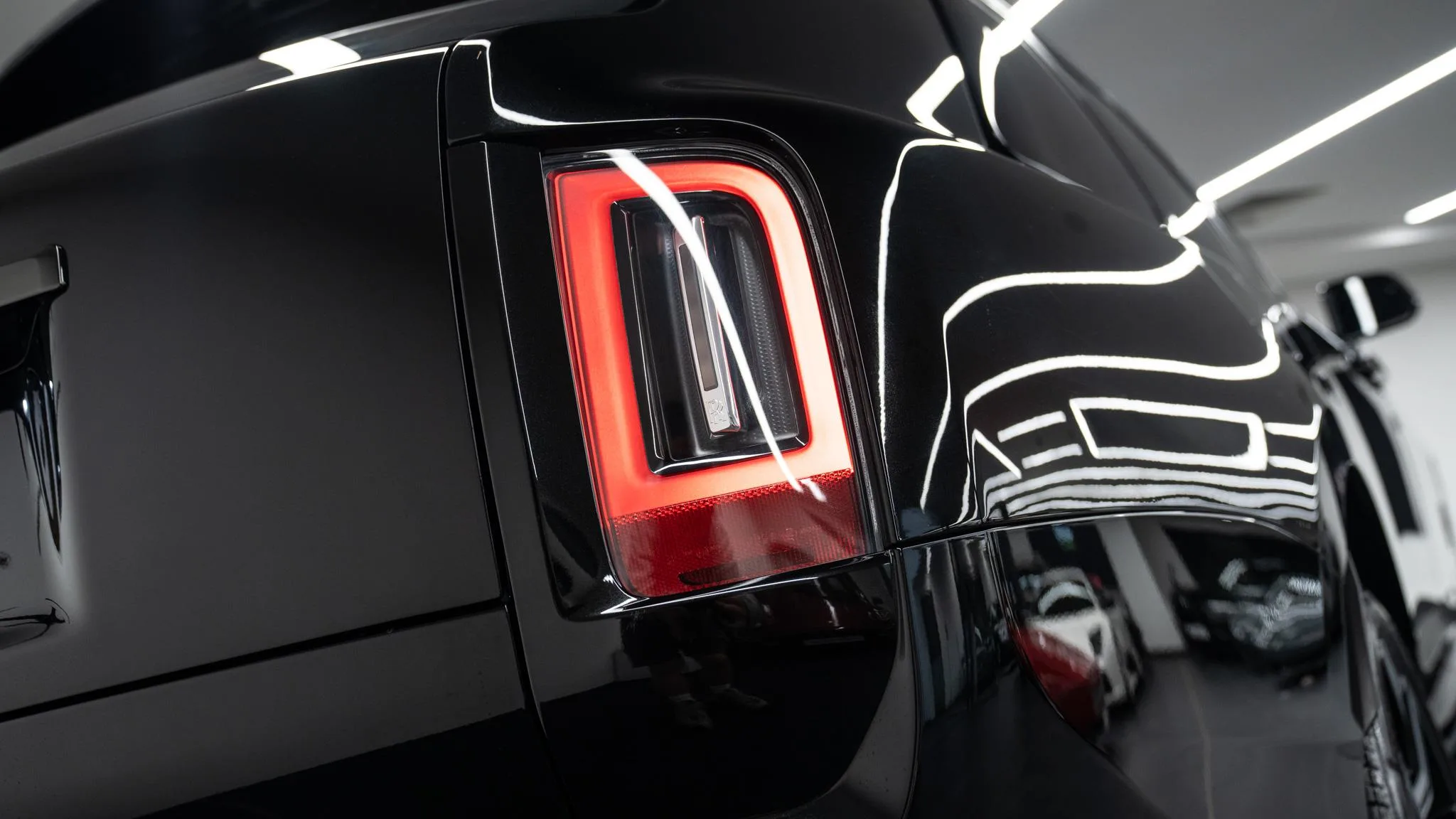 2025 Rolls-Royce Cullinan Series II Black Badge, 18/30
