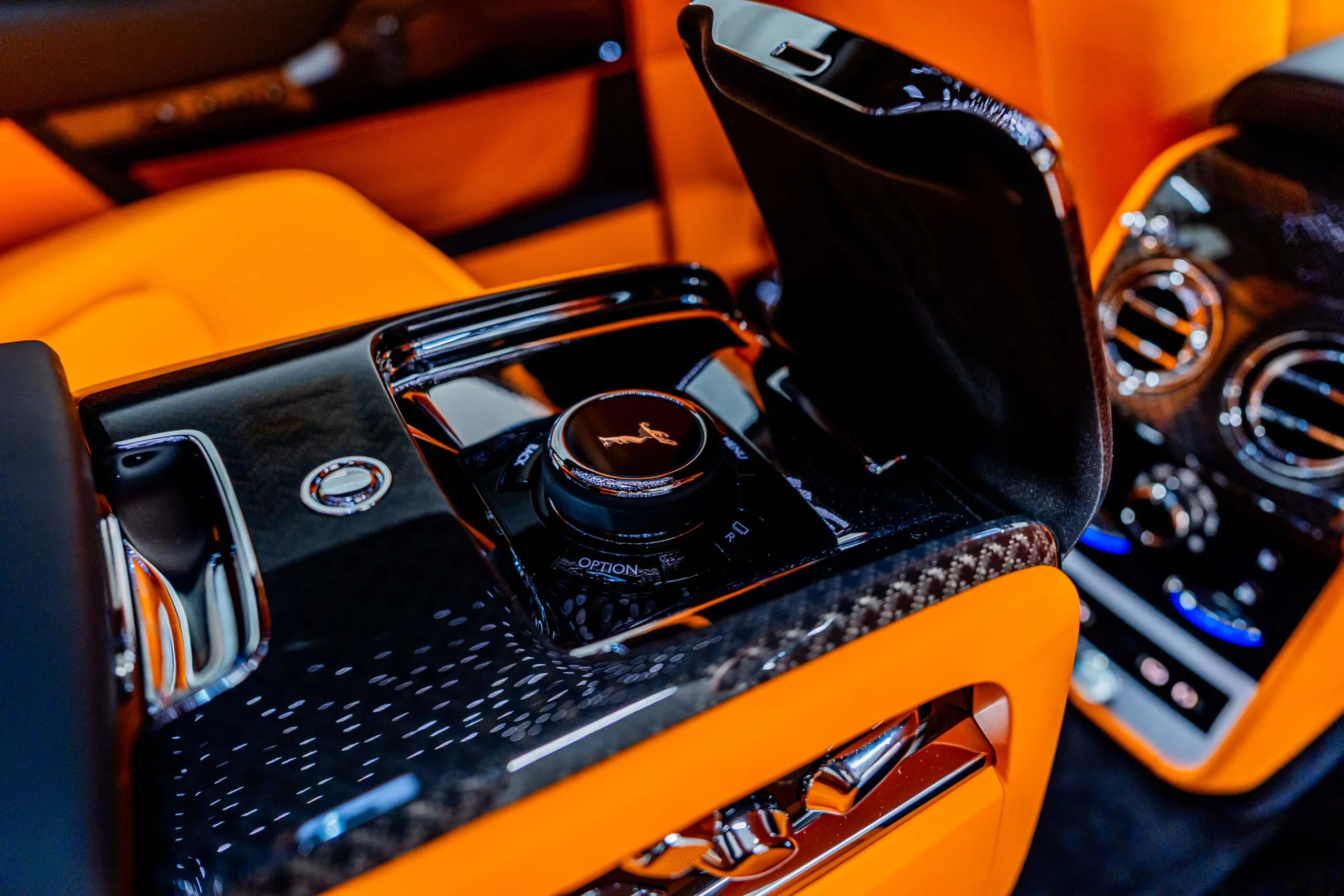 2025 Rolls-Royce Cullinan Series II Black Badge, 16/20
