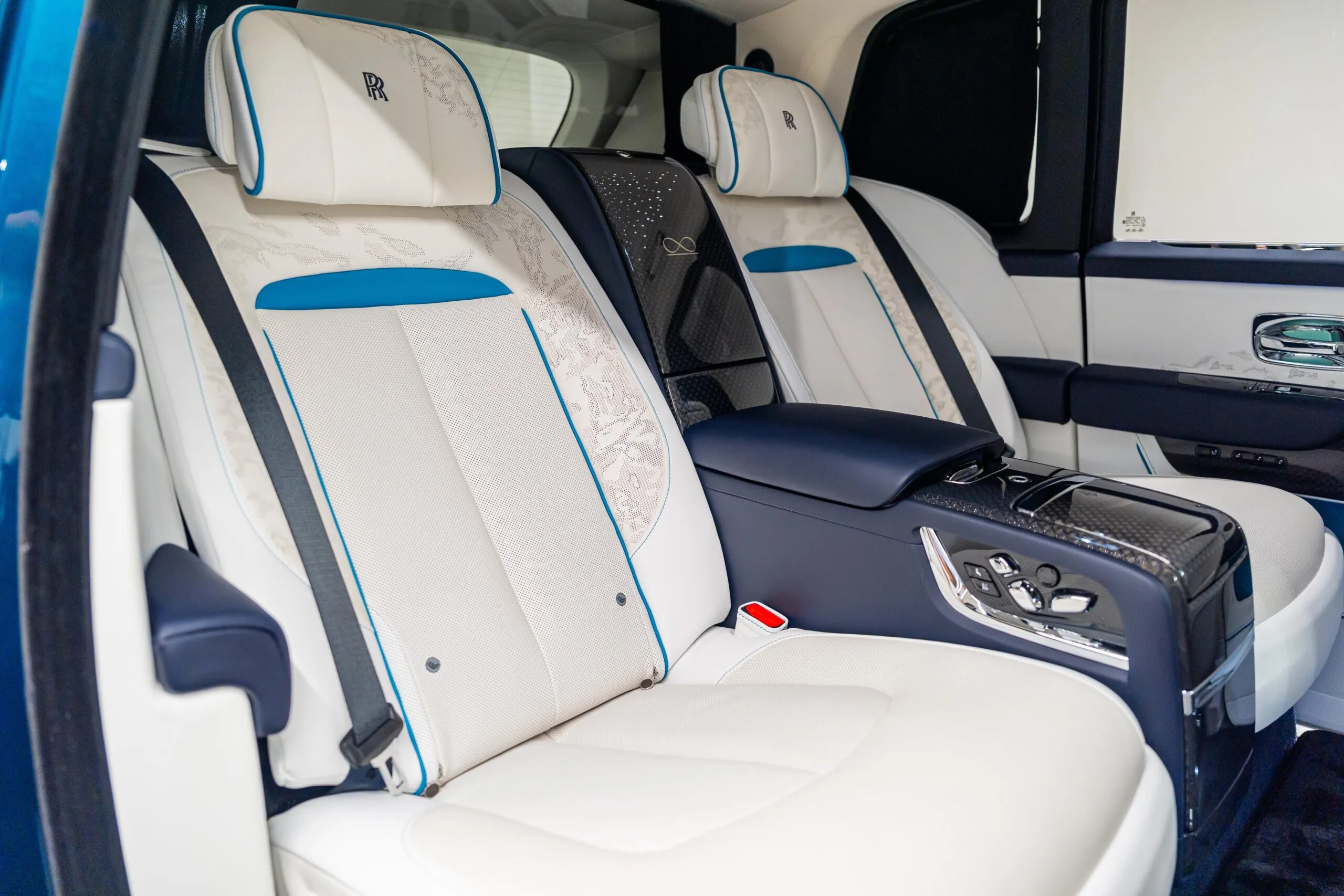 2025 Rolls-Royce Cullinan Series II Black Badge, 10/20
