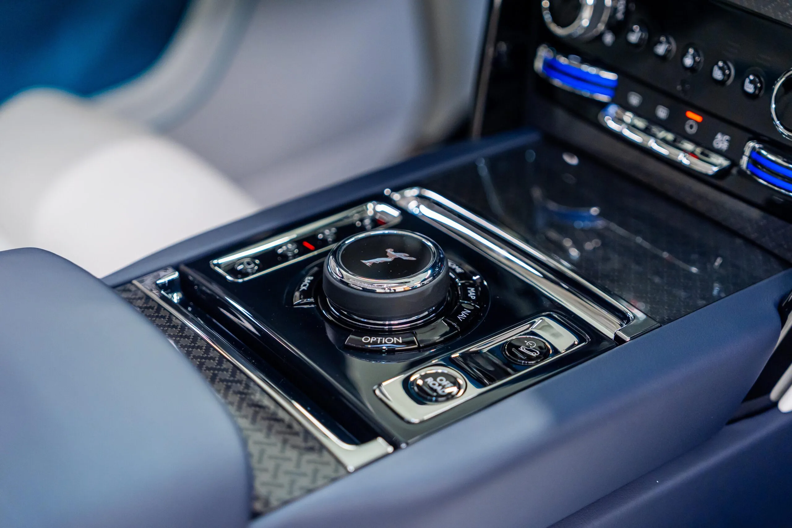 2025 Rolls-Royce Cullinan Series II Black Badge, 20/20