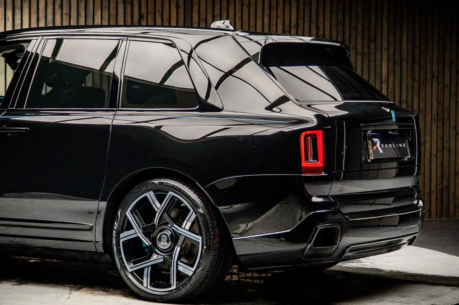 2025 Rolls-Royce Cullinan Series II Black Badge, 17/30