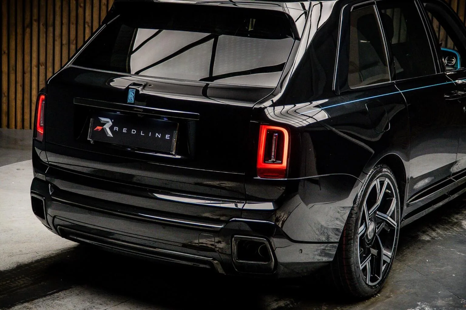 2025 Rolls-Royce Cullinan Series II Black Badge, 22/30