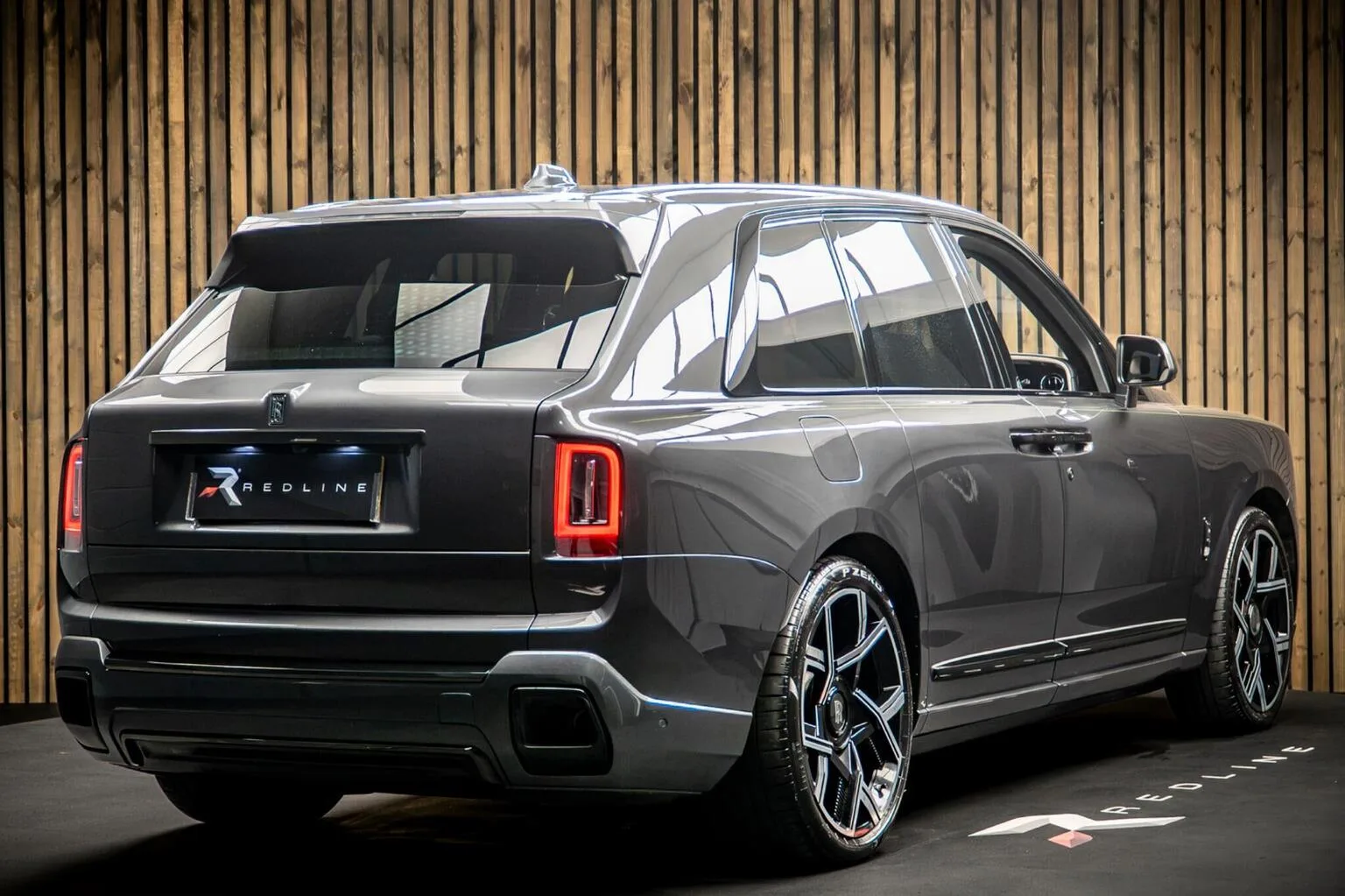 2025 Rolls-Royce Cullinan Series II Black Badge, 4/30