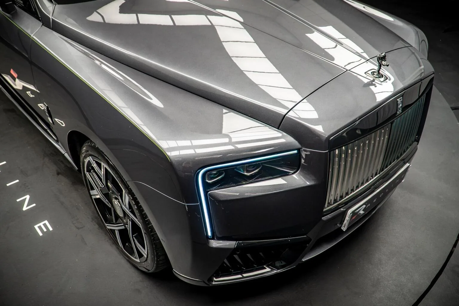 2025 Rolls-Royce Cullinan Series II Black Badge, 10/30