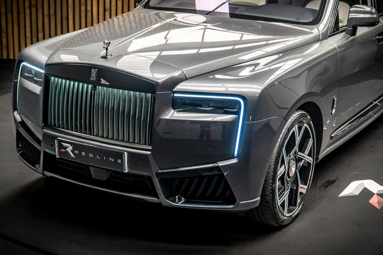 2025 Rolls-Royce Cullinan Series II Black Badge, 14/30