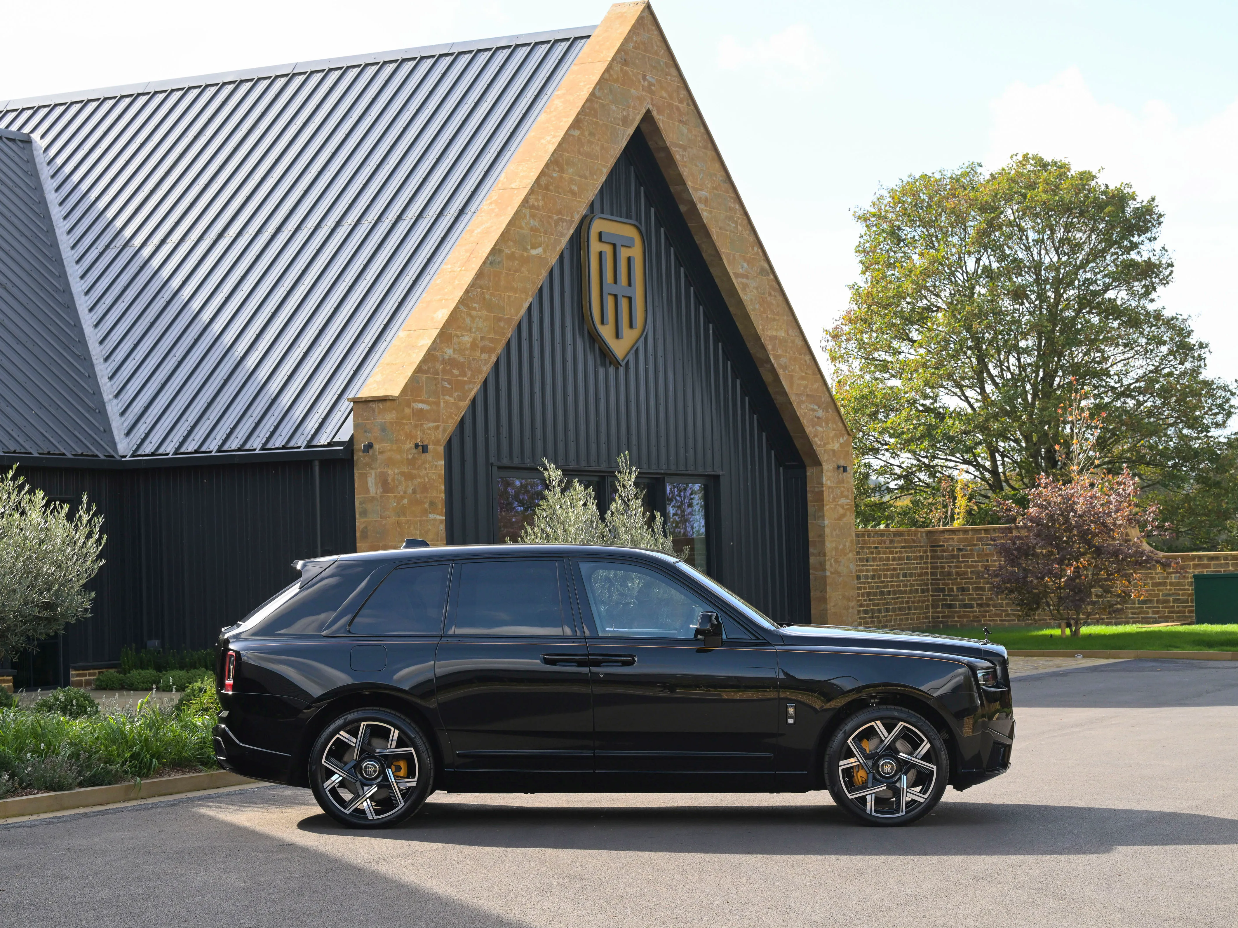 2025 Rolls-Royce Cullinan Series II Black Badge, 9/30