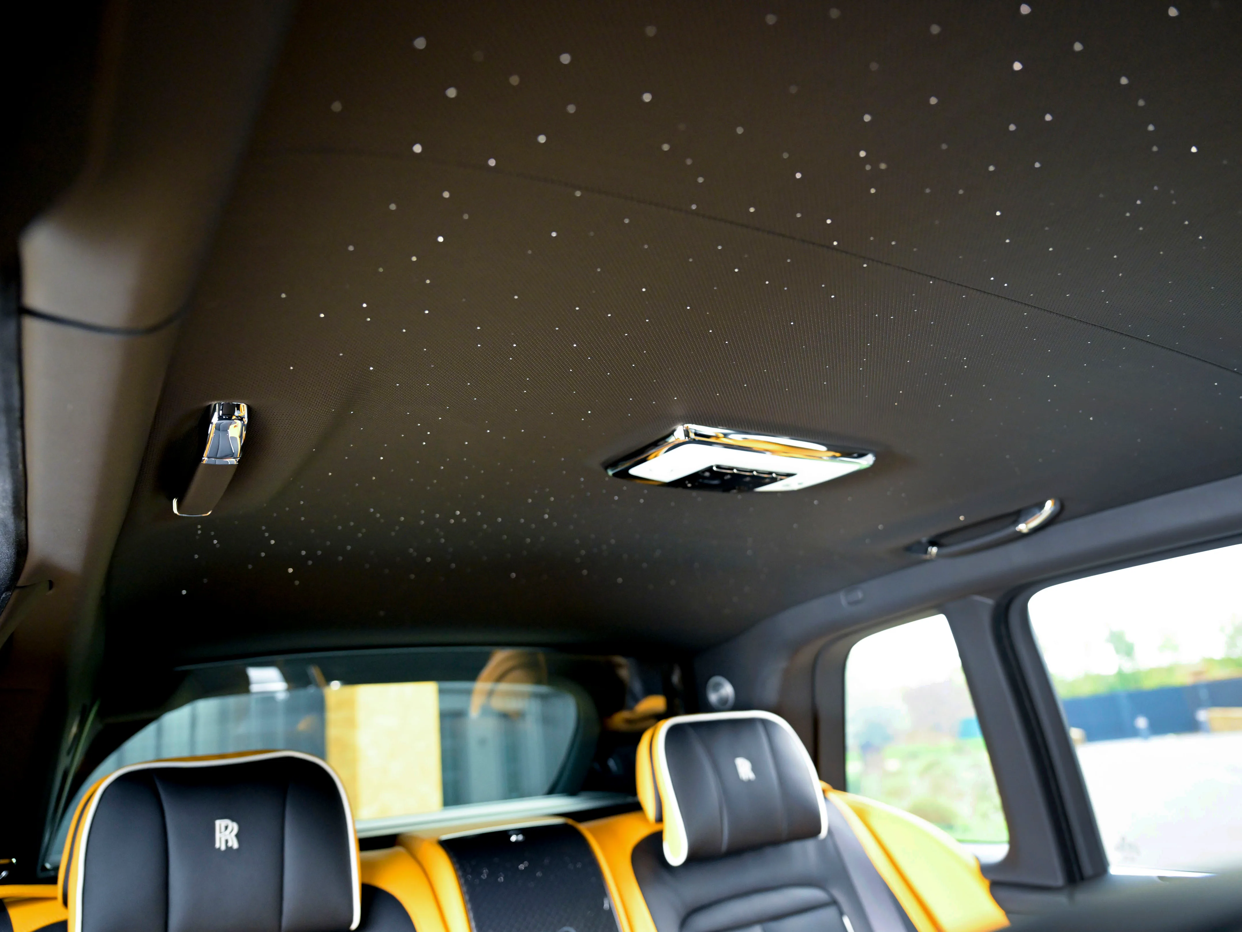 2025 Rolls-Royce Cullinan Series II Black Badge, 15/30