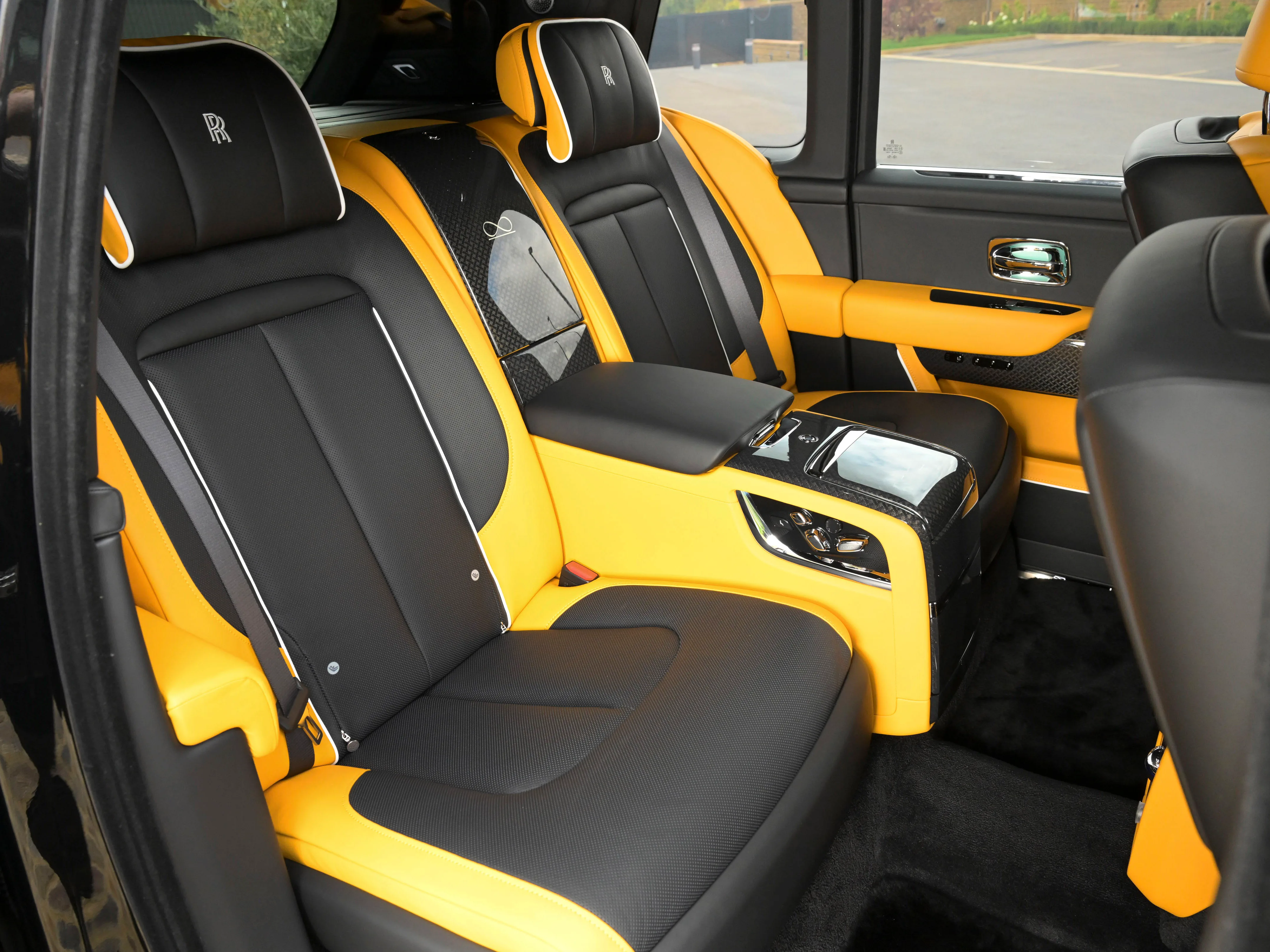 2025 Rolls-Royce Cullinan Series II Black Badge, 17/30