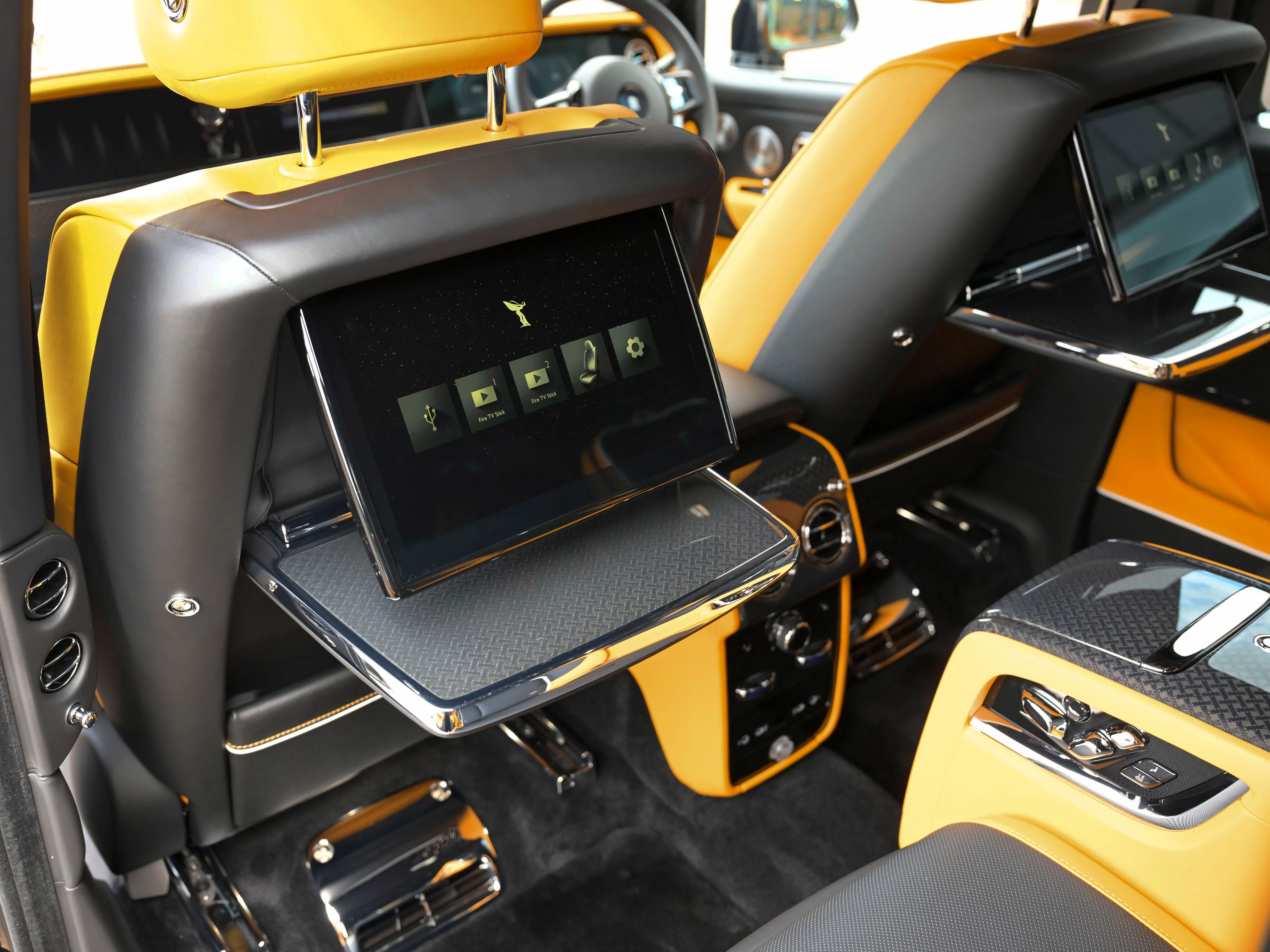 2025 Rolls-Royce Cullinan Series II Black Badge, 21/30