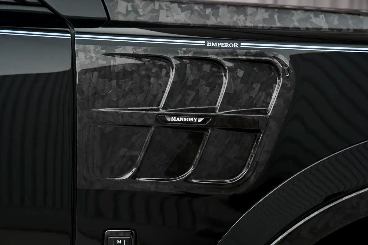 2025 Rolls-Royce Cullinan Series II by Mansory Emperor, 9/20