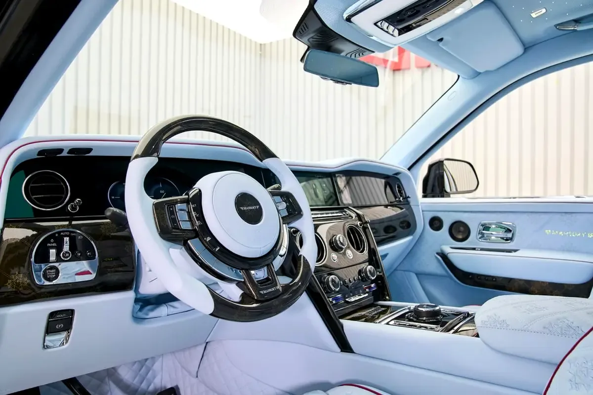 2025 Rolls-Royce Cullinan Series II by Mansory Emperor, 12/20