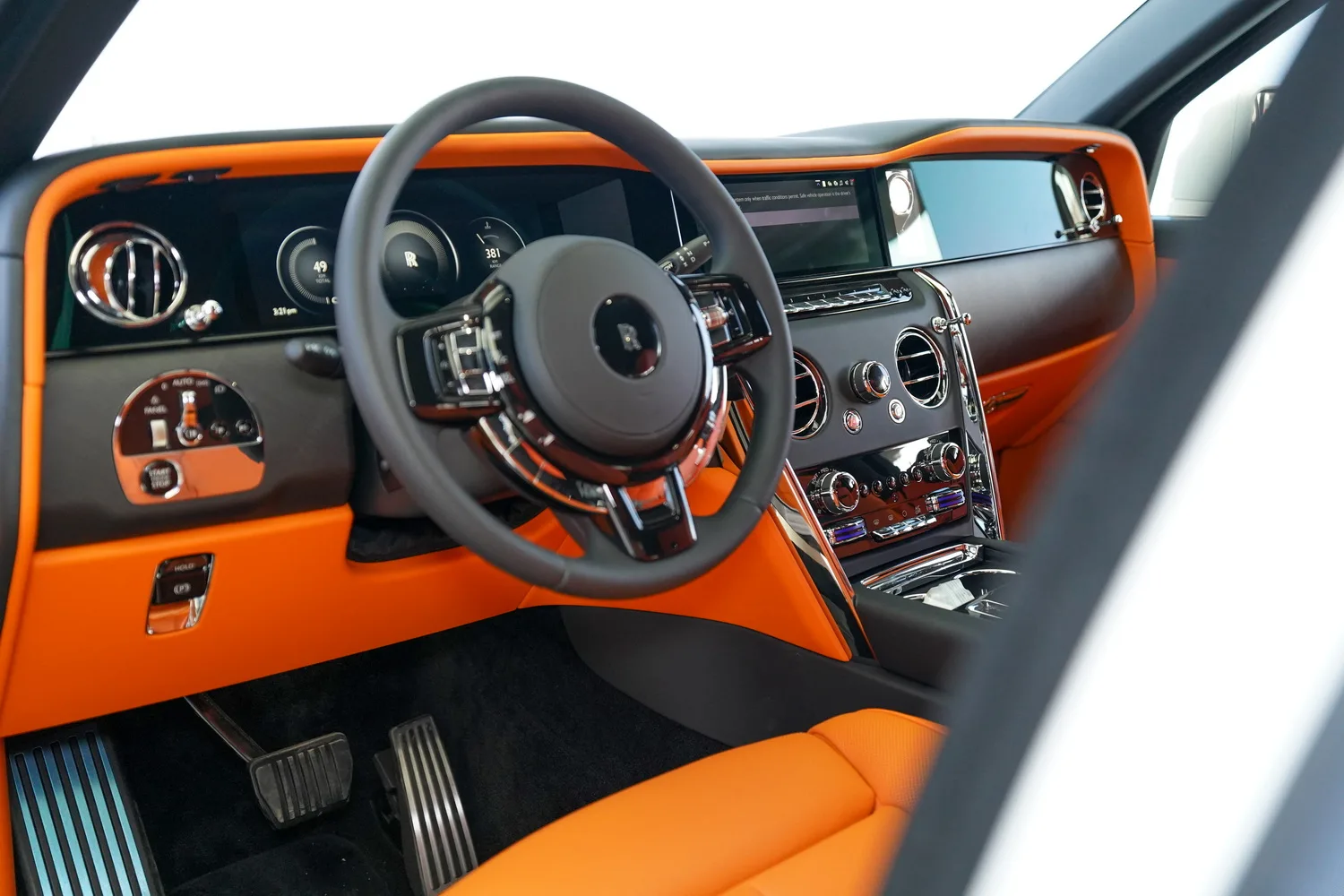 2025 Rolls-Royce Cullinan Series II, 7/16