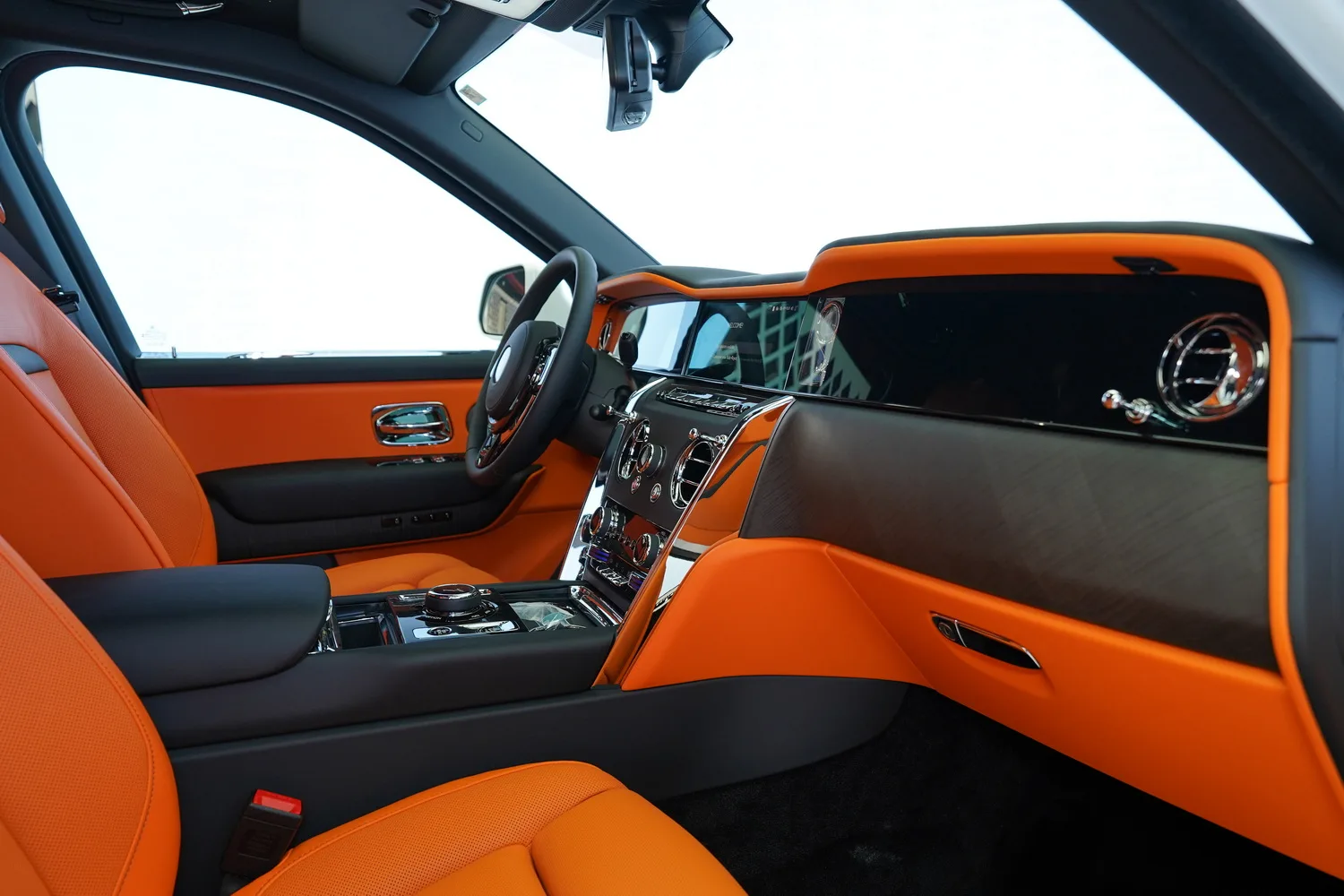 2025 Rolls-Royce Cullinan Series II, 11/16