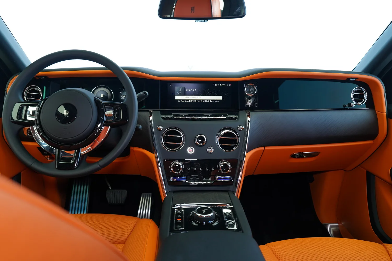 2025 Rolls-Royce Cullinan Series II, 6/12