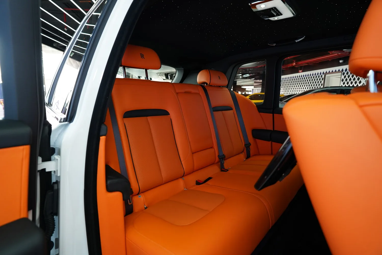 2025 Rolls-Royce Cullinan Series II, 8/12