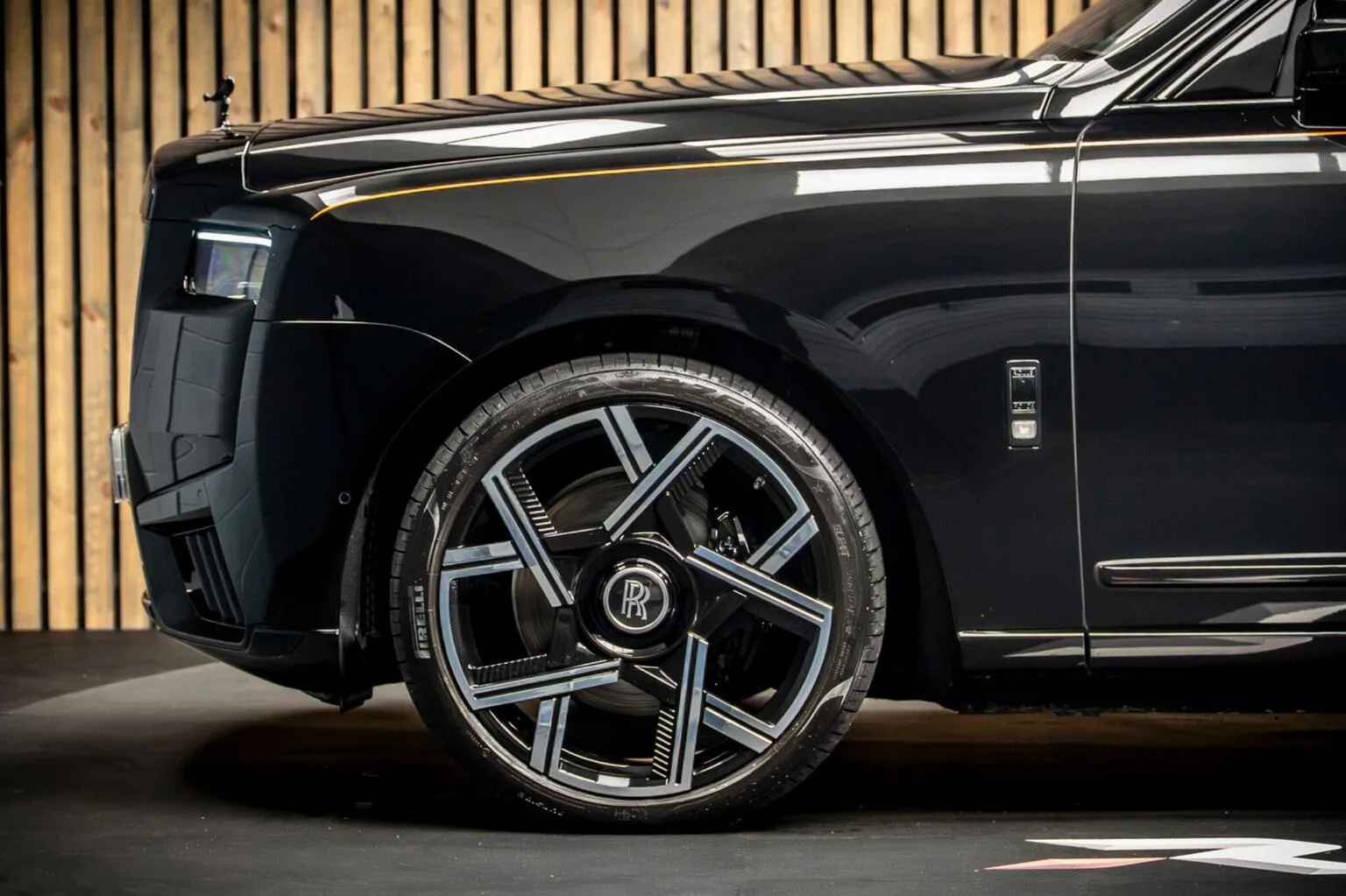 2025 Rolls-Royce Cullinan Series II, 8/30