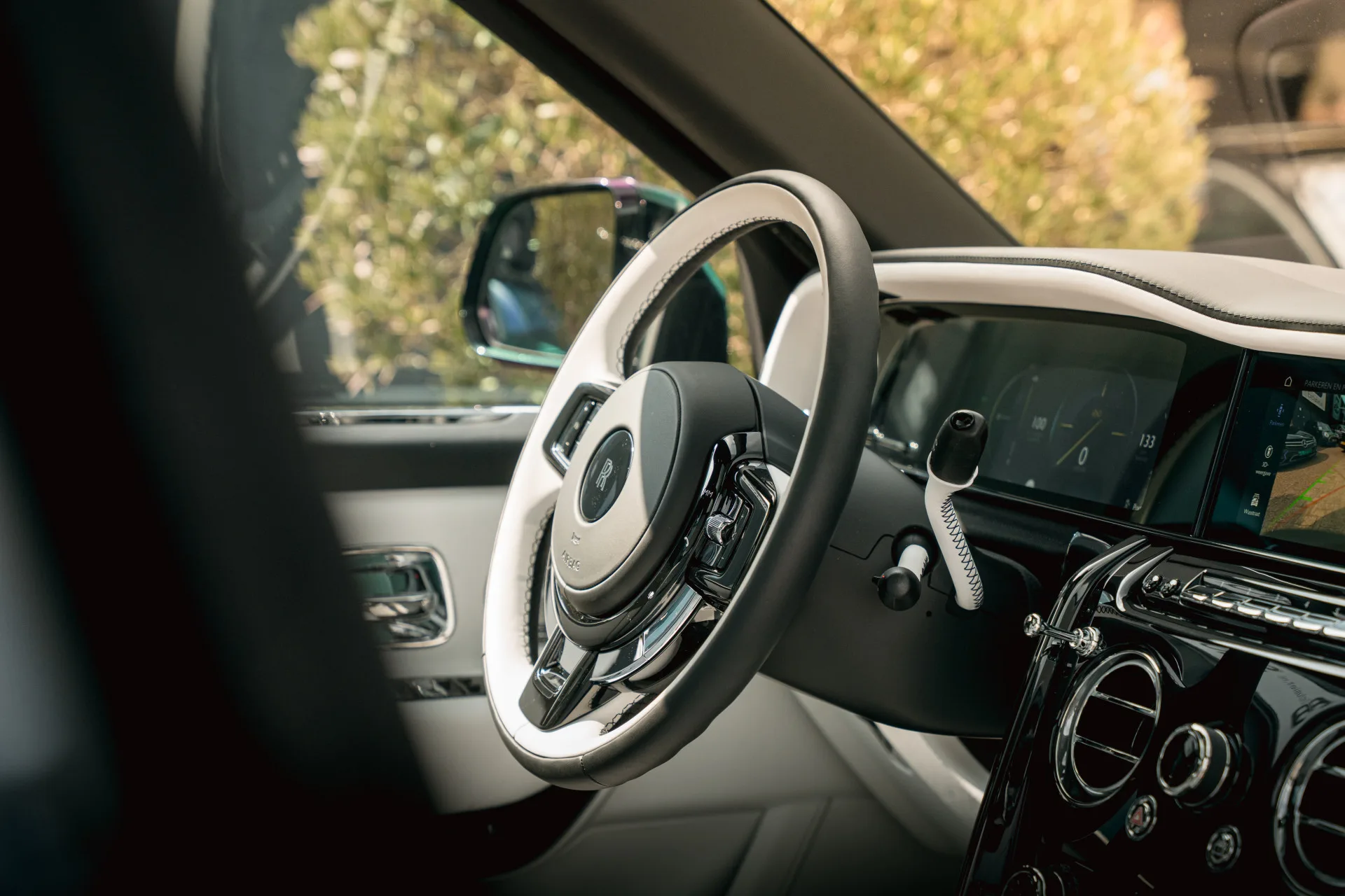 2025 Rolls-Royce Cullinan Series II, 14/30
