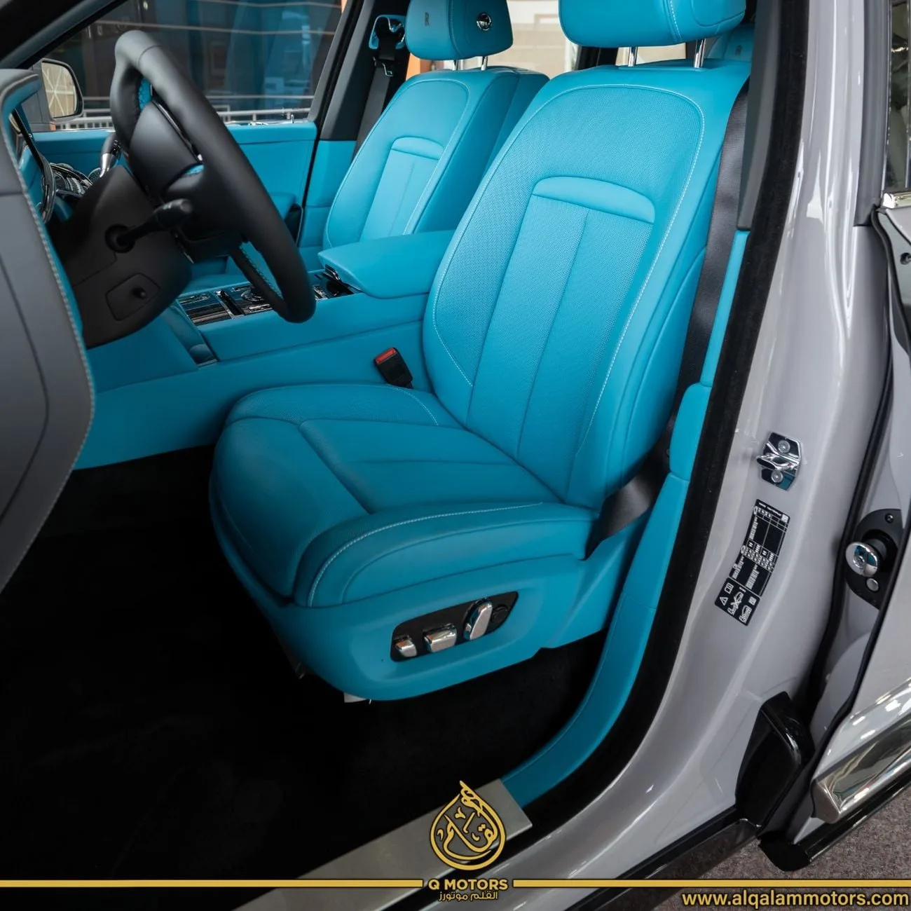 2025 Rolls-Royce Cullinan Silver Badge, 5/20