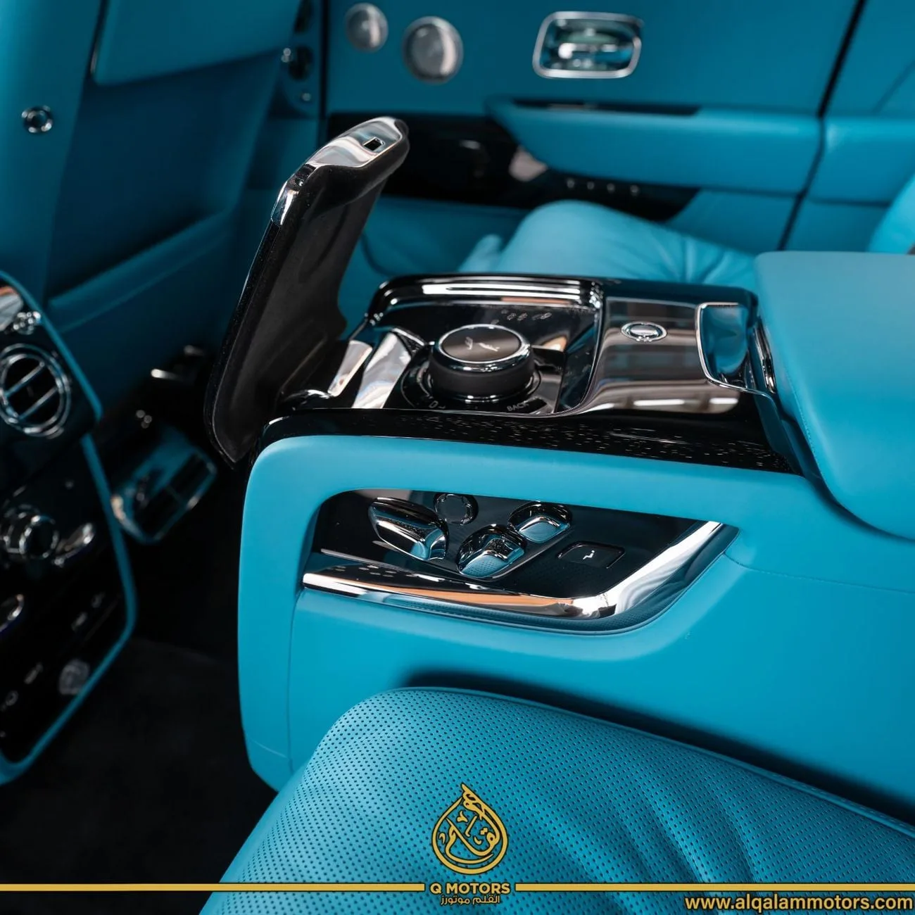 2025 Rolls-Royce Cullinan Silver Badge, 19/20
