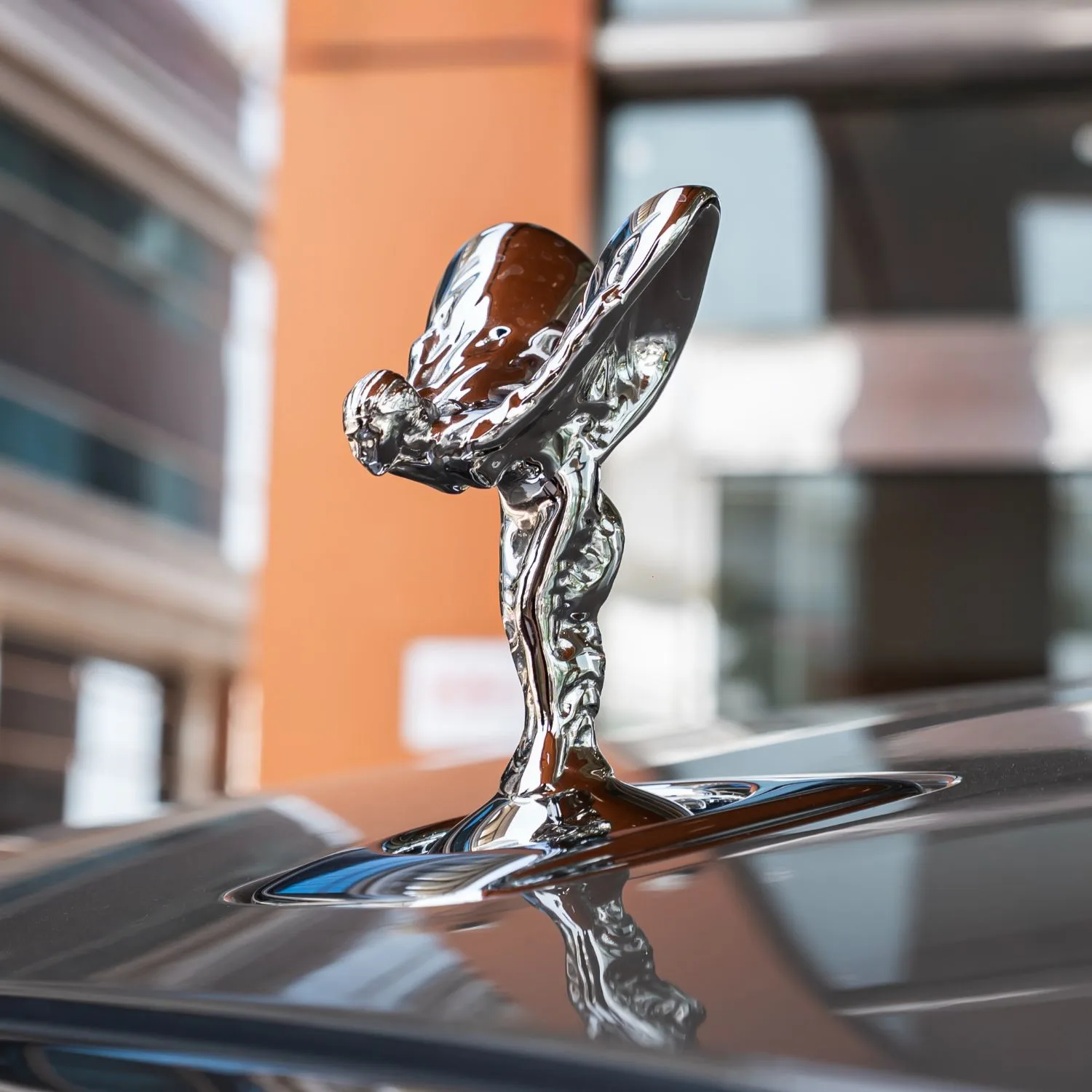 2025 Rolls-Royce Ghost angeboten von einem Fachhändler in Dubai, Vereinigte Arabische Emirate, Foto 8 von 21