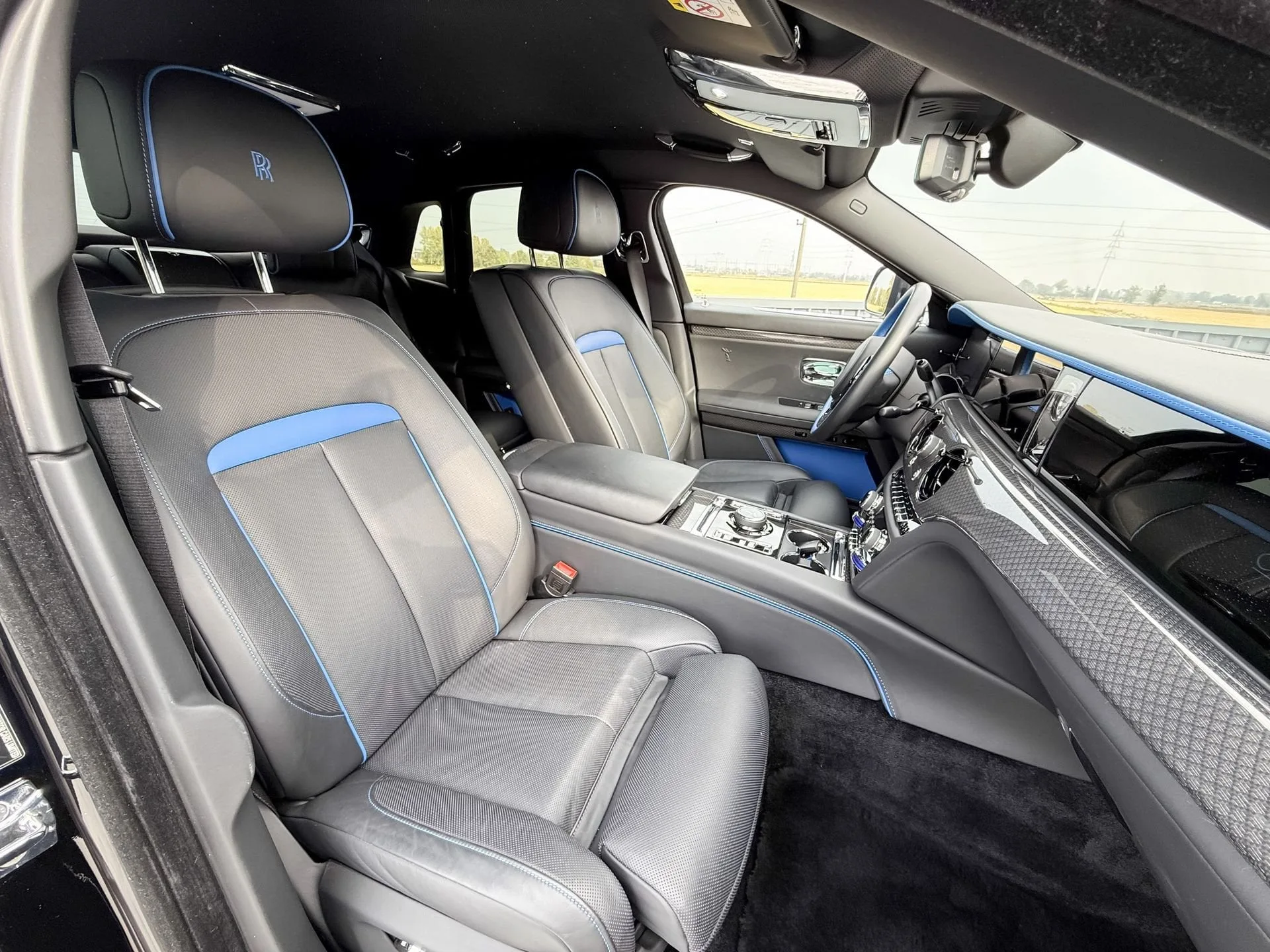 2025 Rolls-Royce Ghost Black Badge, 15/18