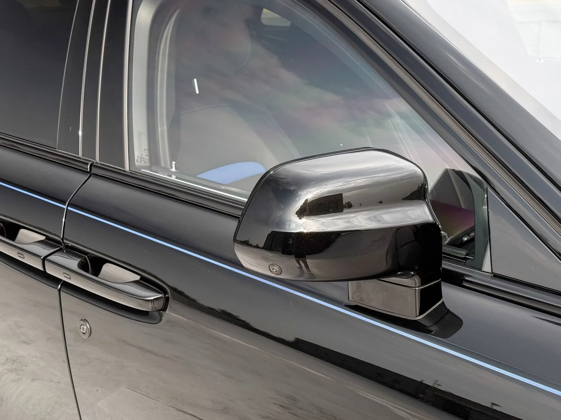 2025 Rolls-Royce Ghost Black Badge, 18/18