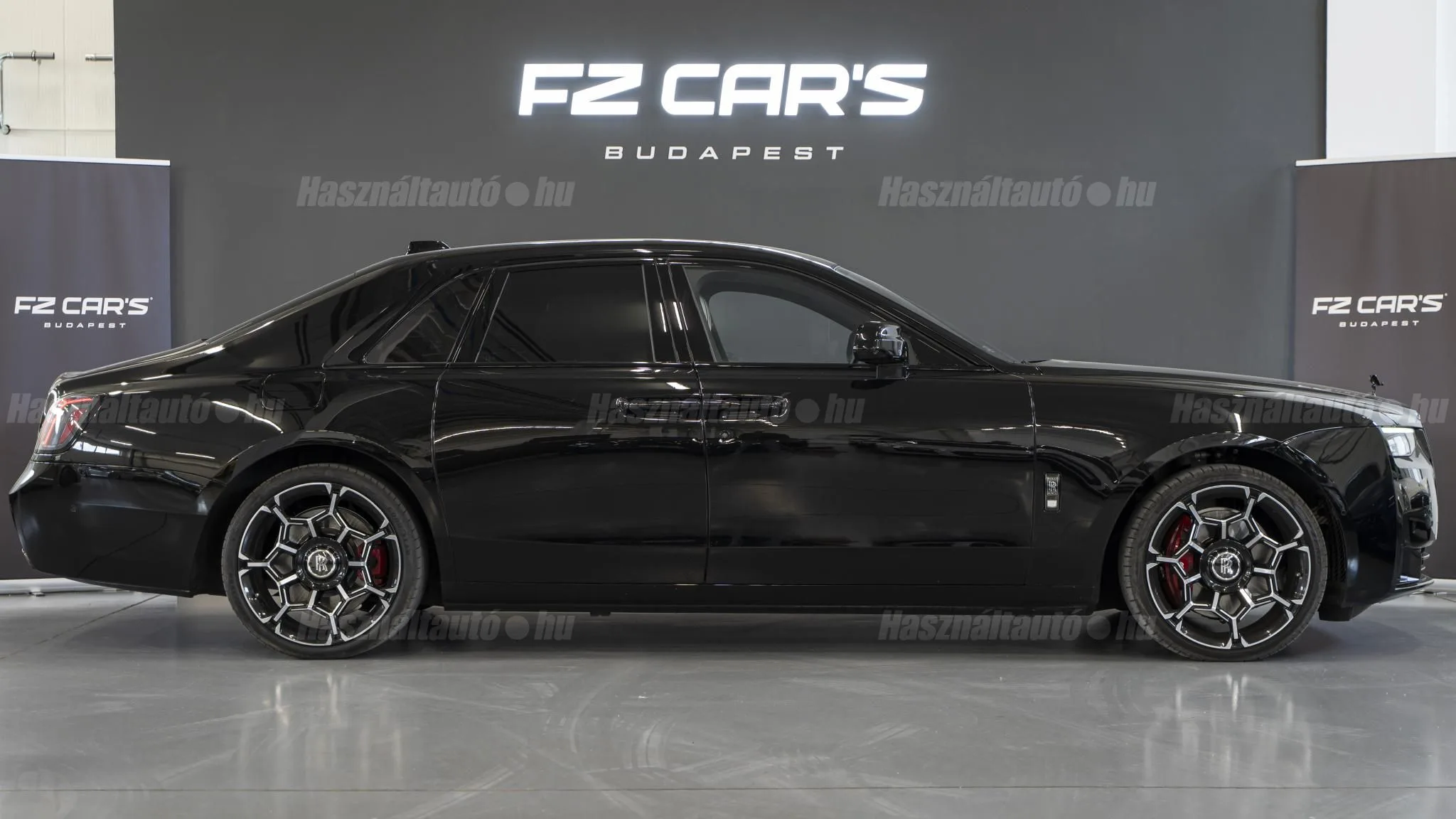 2025 Rolls-Royce Ghost Black Badge, 5/12