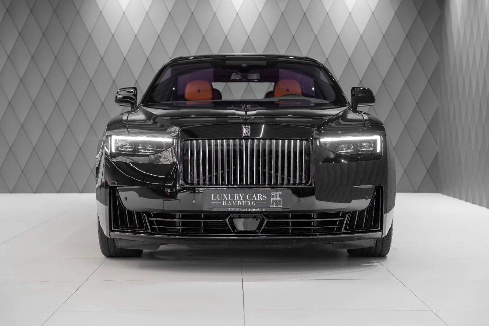 2025 Rolls-Royce Ghost Black Badge, 3/30