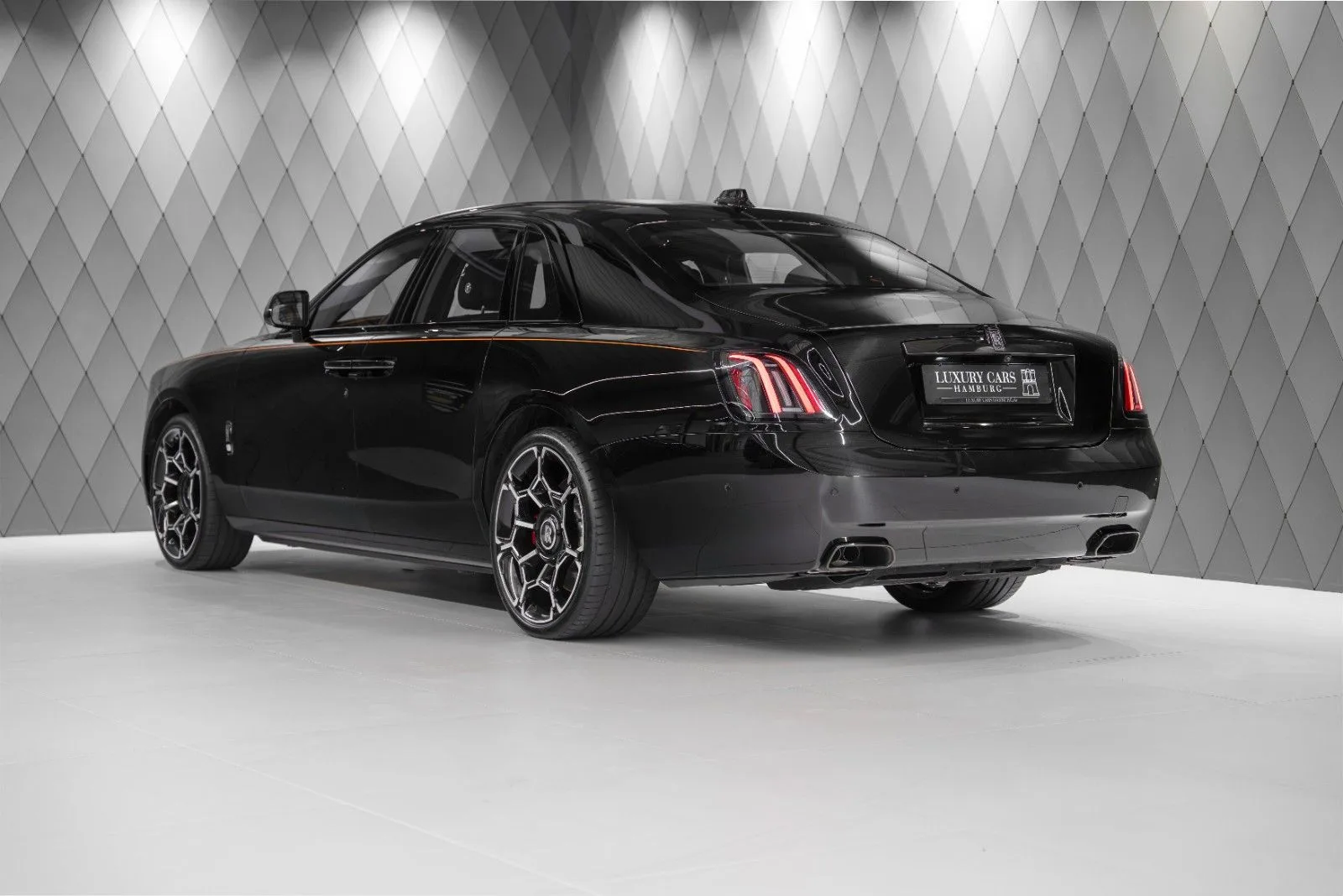 2025 Rolls-Royce Ghost Black Badge, 6/30