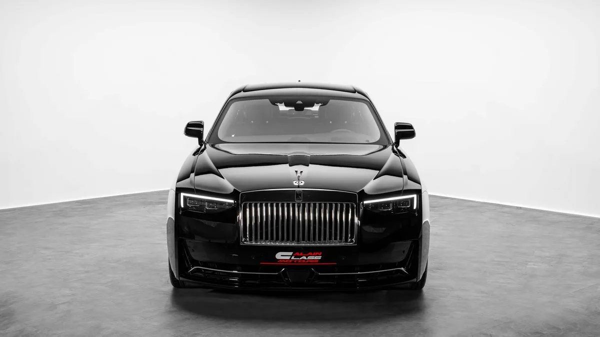 2025 Rolls-Royce Ghost Extended proposée par un concessionnaire spécialisé à Dubai, Émirats arabes unis, photo 4 sur 25