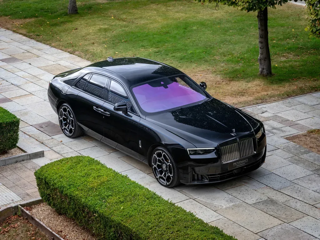 2025 Rolls-Royce Ghost Series II Black Badge, 8/22
