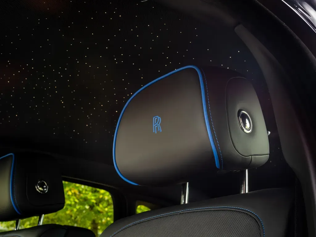 2025 Rolls-Royce Ghost Series II Black Badge, 17/22