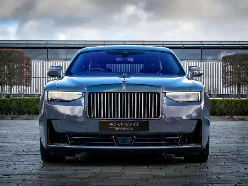 2025 Rolls-Royce Ghost Series II Black Badge, 6/21