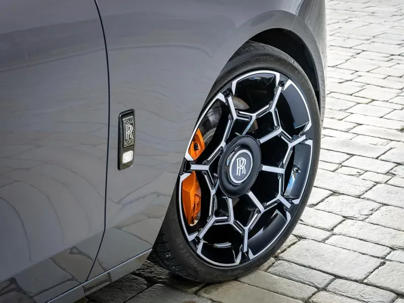 2025 Rolls-Royce Ghost Series II Black Badge, 7/21