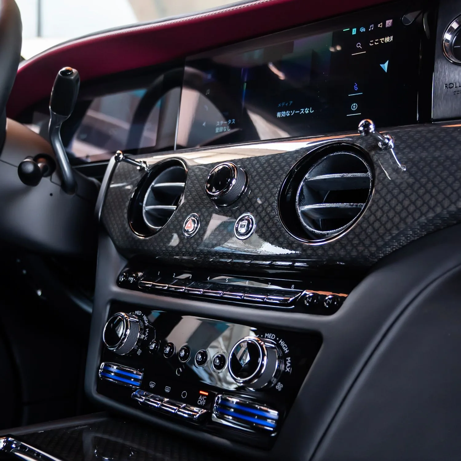 2025 Rolls-Royce Spectre offered by a specialist dealer in Dubai, United Arab Emirates, photo 8 of 18