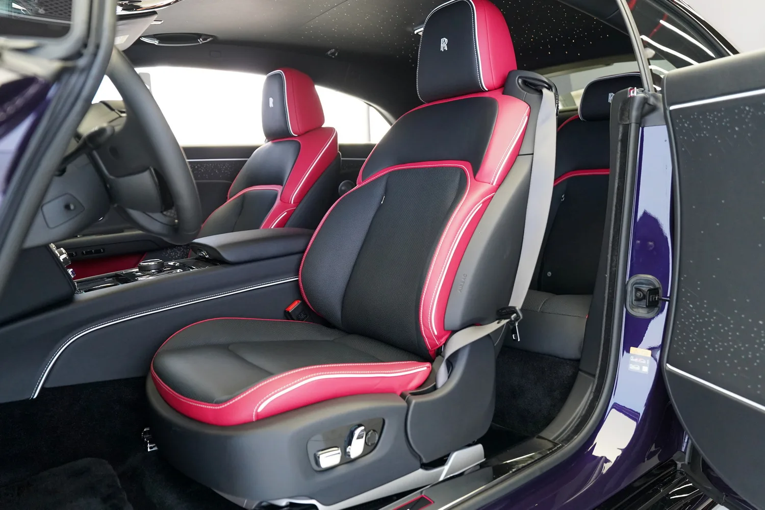 2025 Rolls-Royce Spectre Black Badge, 7/20