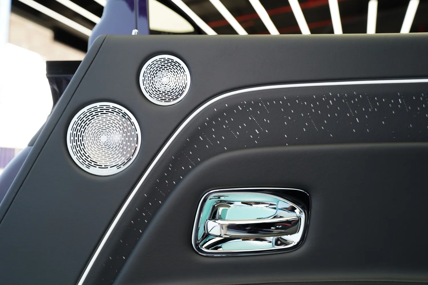 2025 Rolls-Royce Spectre Black Badge, 19/20