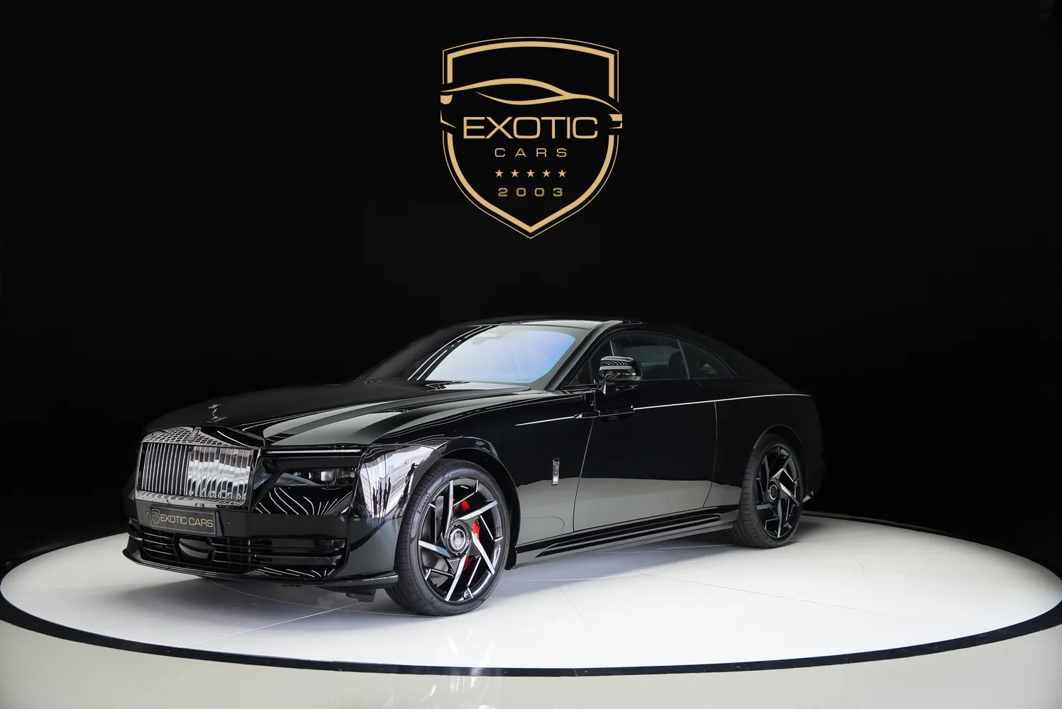 2025 Rolls-Royce Spectre Black Badge angeboten von einem Fachhändler in Dubai, Vereinigte Arabische Emirate, Hauptfoto