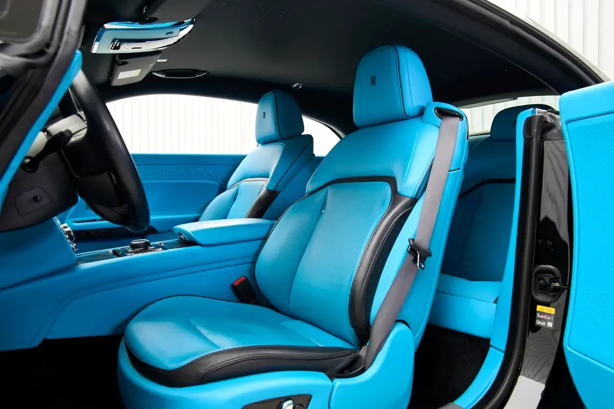 2025 Rolls-Royce Spectre Black Badge, 12/12