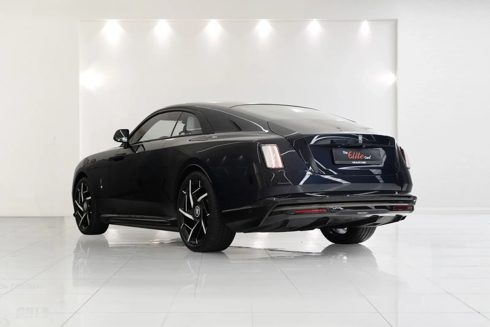 2025 Rolls-Royce Spectre, 4/17