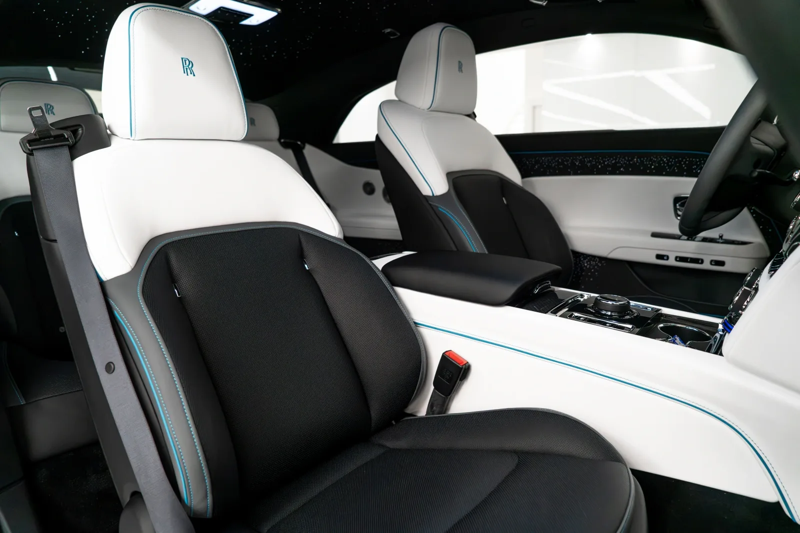 2025 Rolls-Royce Spectre, 14/17