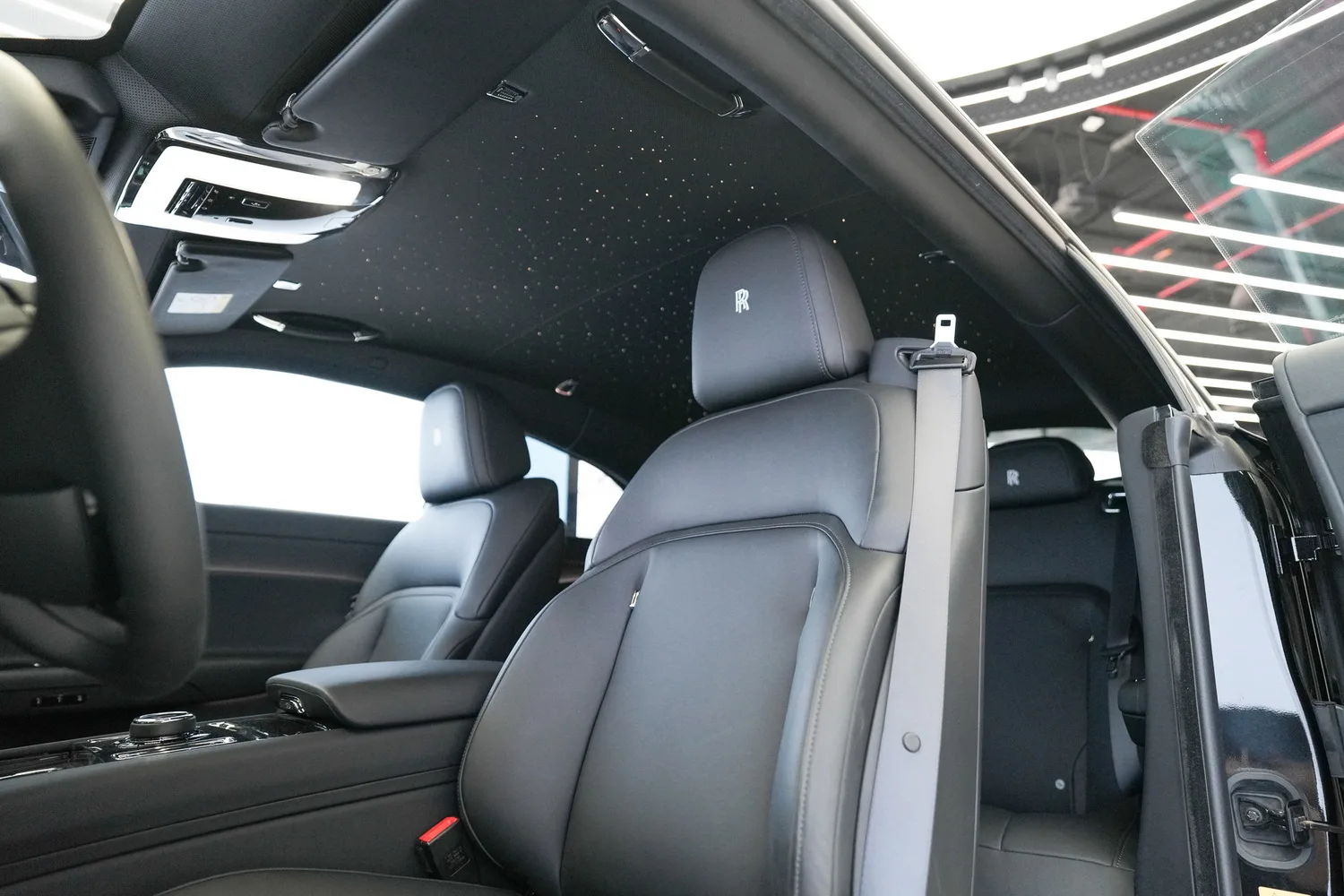2025 Rolls-Royce Spectre, 10/14